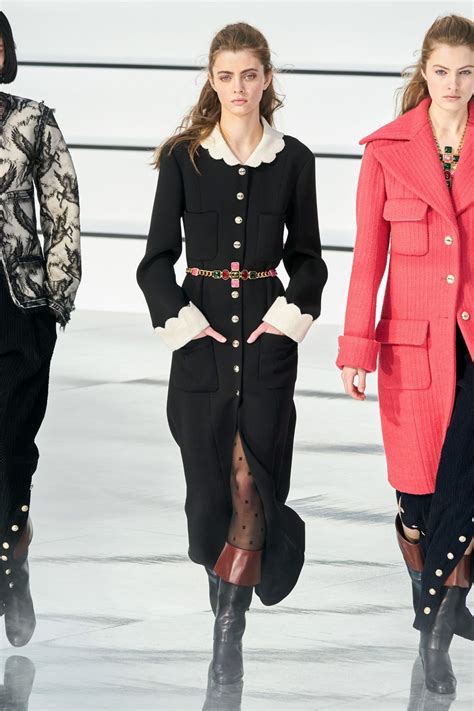 chanel fall winter 2020 beauty|Chanel jackets 2020.